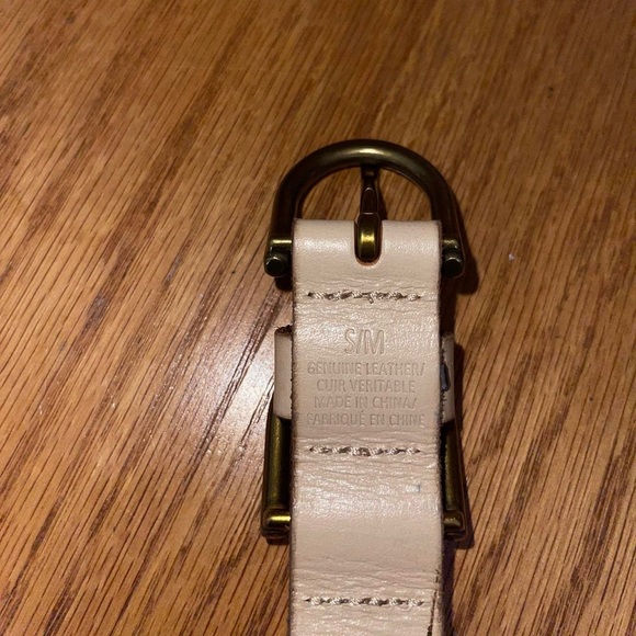 Genuine Leather Tan Beige Belt with Brads Hardware Size Small - Picture 4 of 4